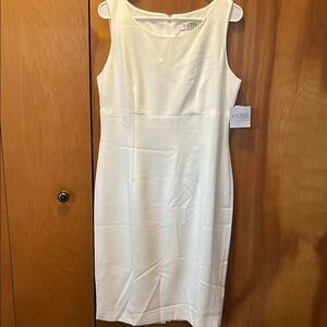 Kasper Women's off White Sleeveless Dress